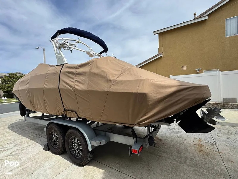 Slide: The Image of Sea Ray 260 Sundeck 2013 - 16267084