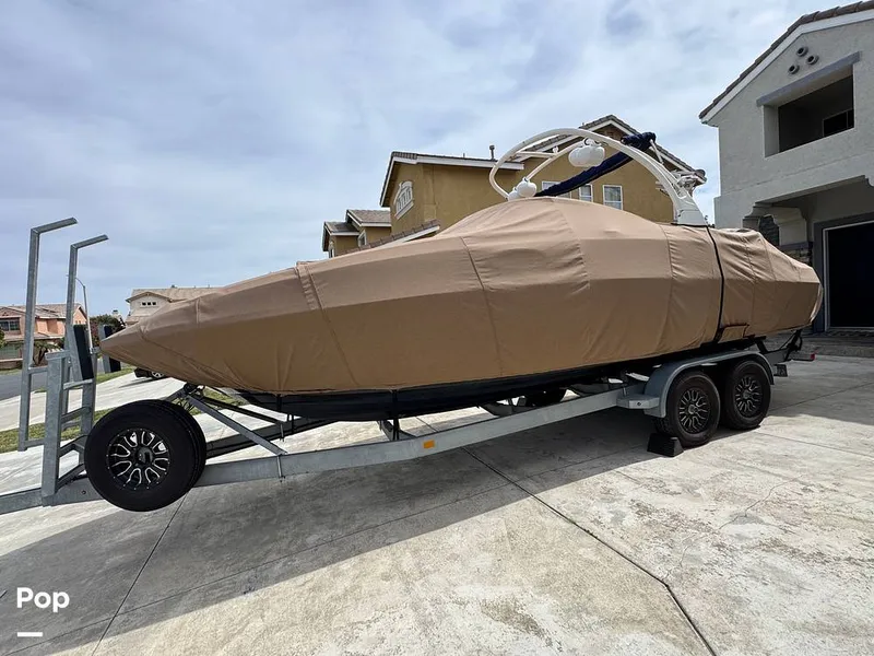 Slide: The Image of Sea Ray 260 Sundeck 2013 - 16267086