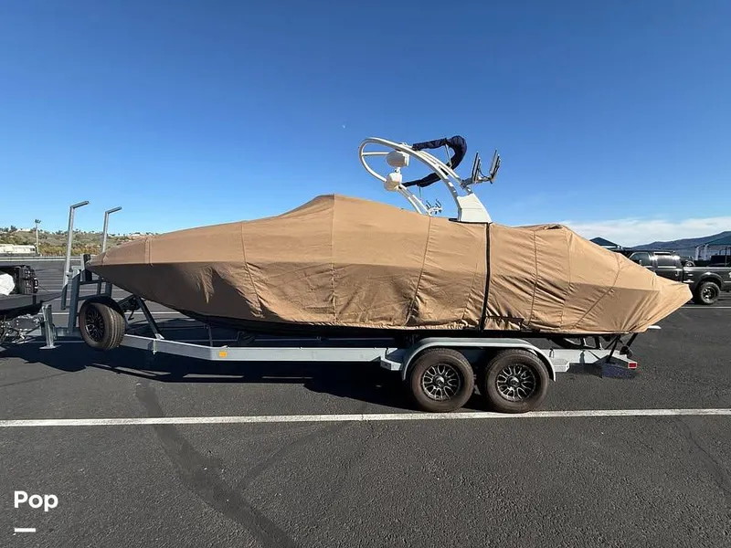 Slide: The Image of Sea Ray 260 Sundeck 2013 - 16175940