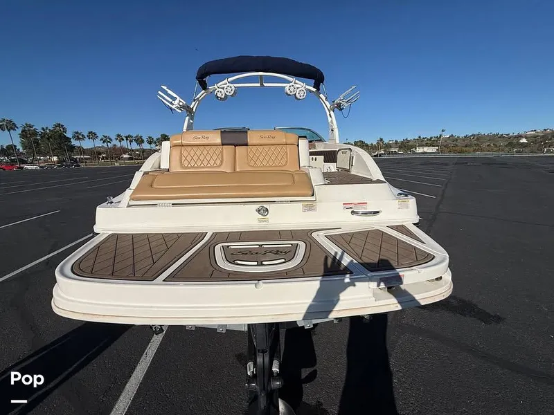 Slide: The Image of Sea Ray 260 Sundeck 2013 - 16175944