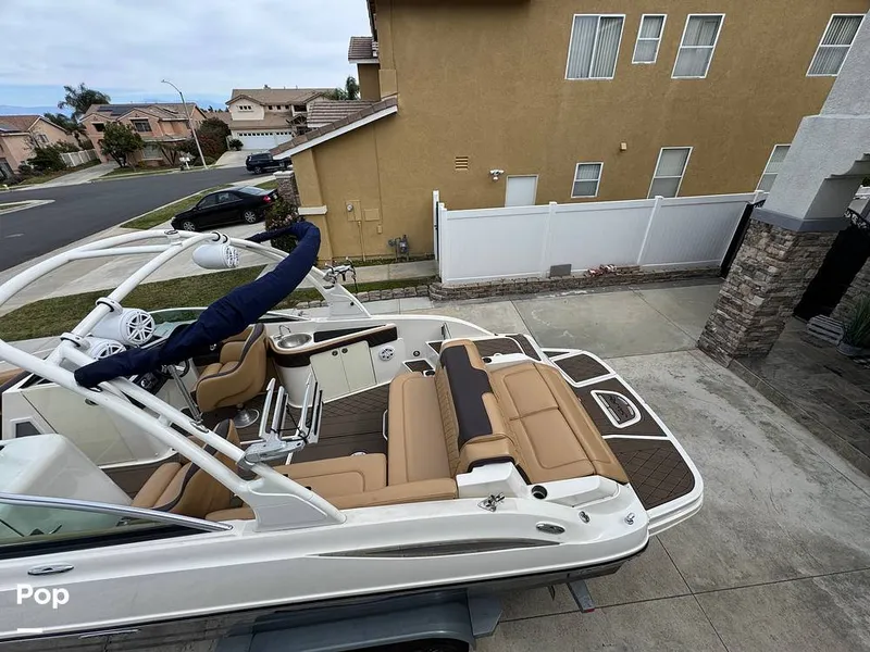 Slide: The Image of Sea Ray 260 Sundeck 2013 - 16267106