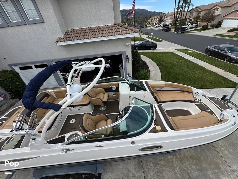 Slide: The Image of Sea Ray 260 Sundeck 2013 - 16267109