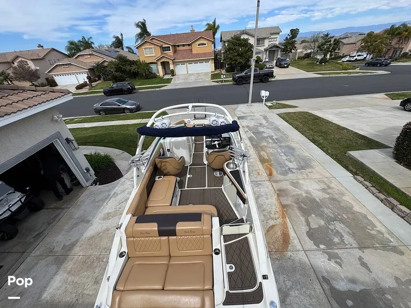 Slide: The Image of Sea Ray 260 Sundeck 2013 - 16267115
