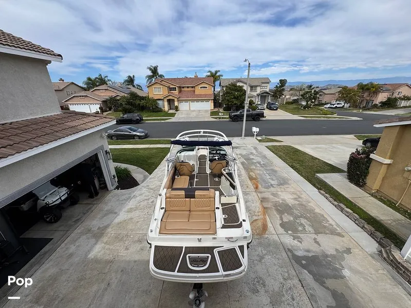 Slide: The Image of Sea Ray 260 Sundeck 2013 - 16267116