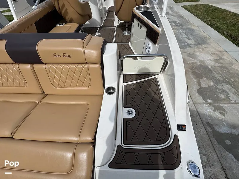 Slide: The Image of Sea Ray 260 Sundeck 2013 - 16267126