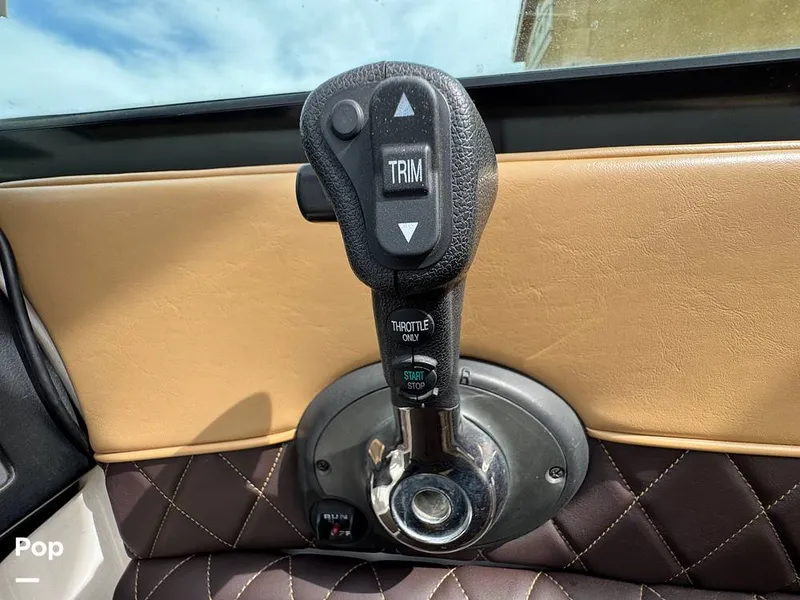 Slide: The Image of Sea Ray 260 Sundeck 2013 - 16267145