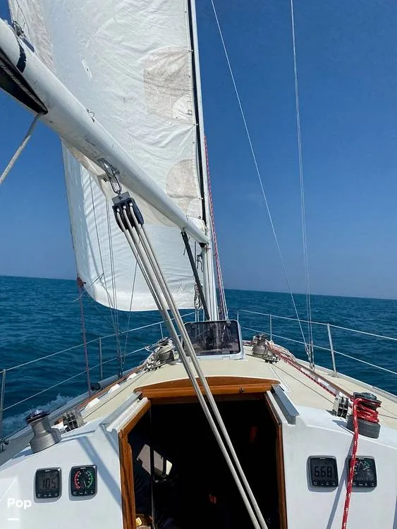 Slide: The Image of Ericson 36 Ron Holland Edition 1982 - 16189149