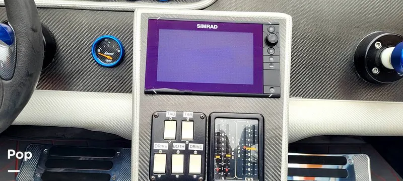 Slide: The Image of Garmin GPS - 16190944