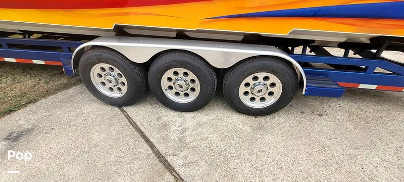 Slide: The Image of Recently Replaced The Tires - 16191104