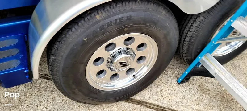 Slide: The Image of Revently Replaced The Wheels - 16191123