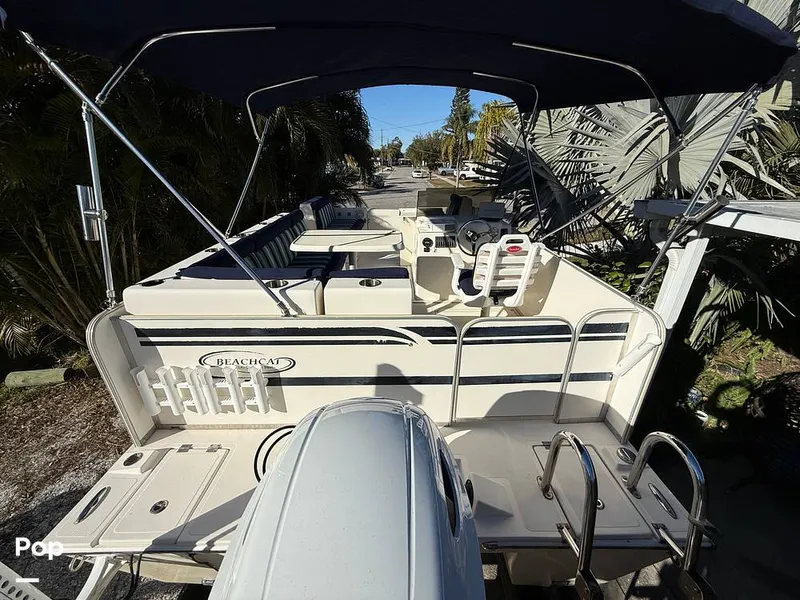 Slide: The Image of Beachcat 20 2019 - 16211841