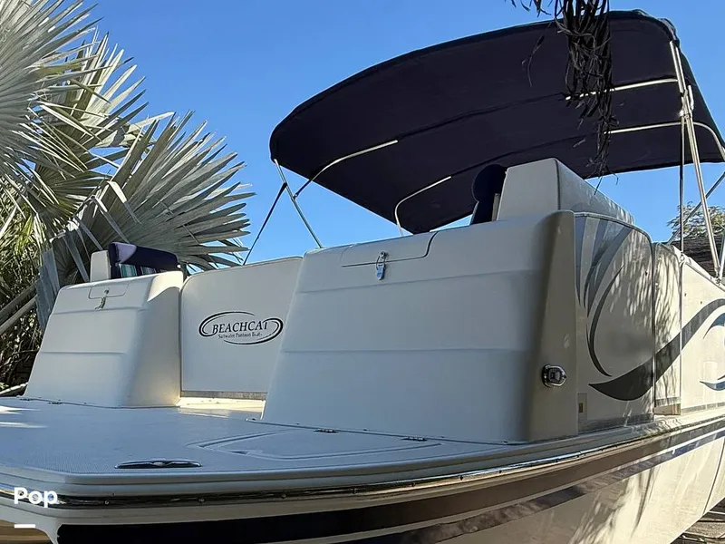 Slide: The Image of Beachcat 20 2019 - 16211924