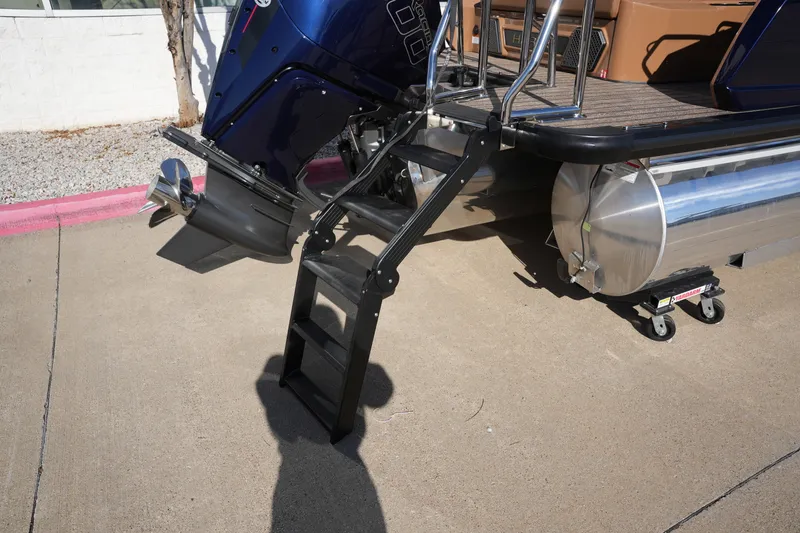 Slide: The Image of Harris 250CRW 2026 - 17