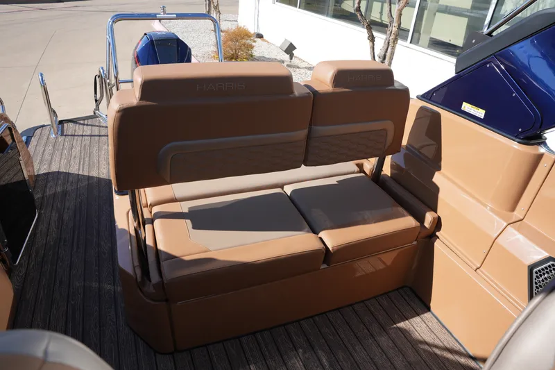 Slide: The Image of Harris 250CRW 2026 - 25