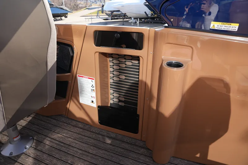 Slide: The Image of Harris 250CRW 2026 - 30