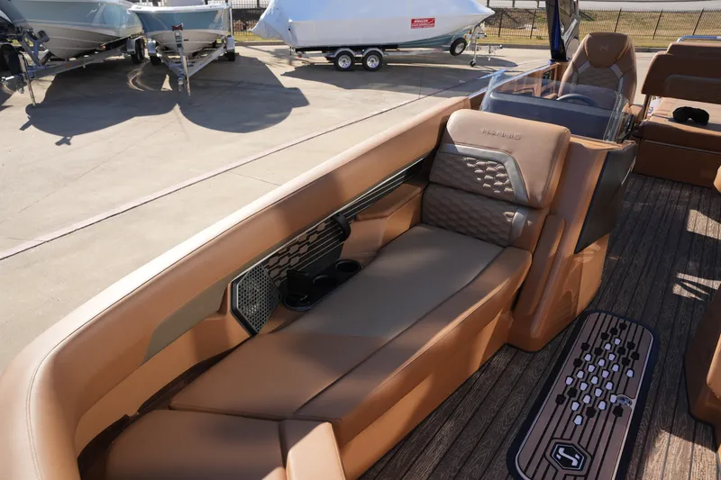 Slide: The Image of Harris 250CRW 2026 - 45