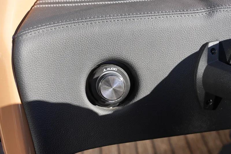 Slide: The Image of Harris 250CRW 2026 - 52