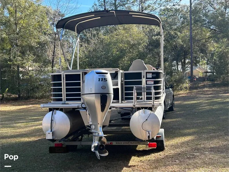 Slide: The Image of Sylvan CR 8522RL 2019 - 16191725