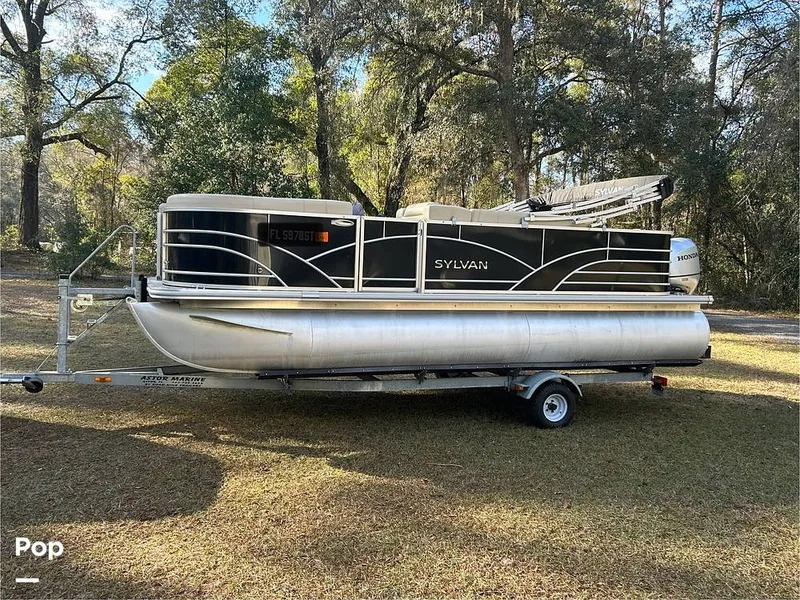 Slide: The Image of Sylvan CR 8522RL 2019 - 16191625