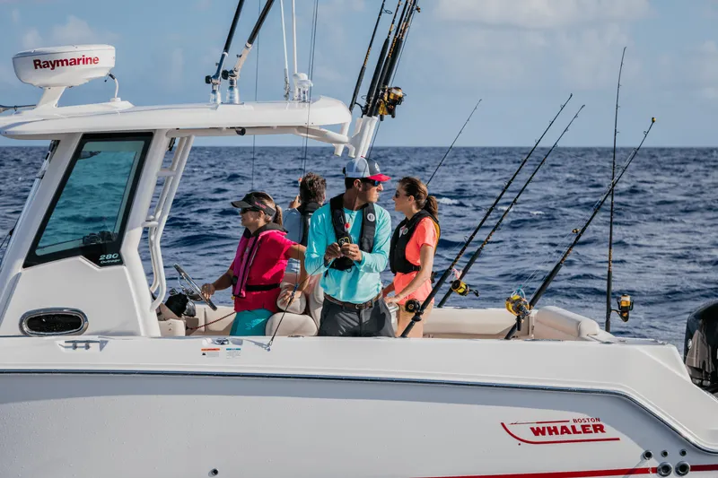 Slide: The Image of Boston Whaler 280 Outrage 2026 - 112