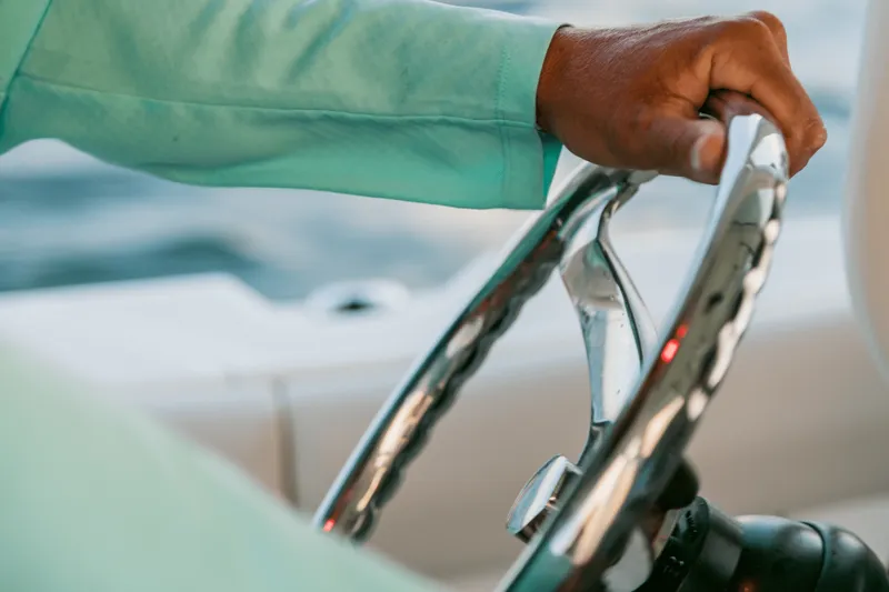 Slide: The Image of Boston Whaler 280 Outrage 2026 - 160