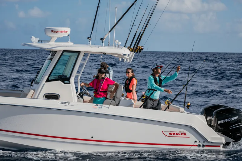 Slide: The Image of Boston Whaler 280 Outrage 2026 - 72