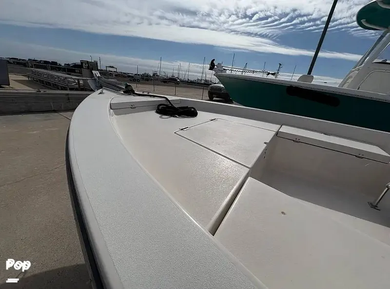 Slide: The Image of Bow Casting Deck With Storage/anchor - 16203022