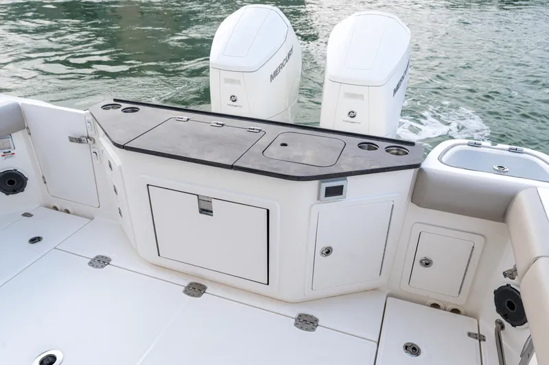 Slide: The Image of Boston Whaler 365 Conquest 2026 - 37