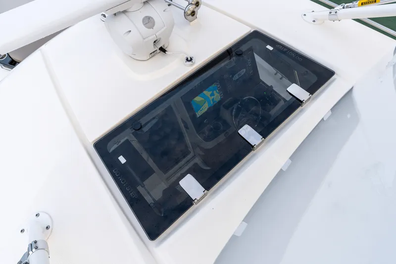 Slide: The Image of Boston Whaler 365 Conquest 2026 - 42