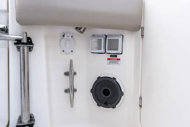 Slide: The Image of Boston Whaler 365 Conquest 2026 - 56