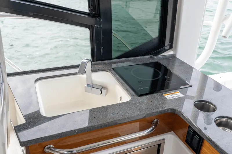 Slide: The Image of Boston Whaler 365 Conquest 2026 - 81