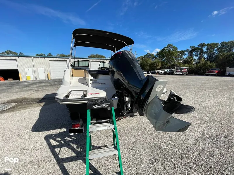 Slide: The Image of Sea Ray SPX 190 2022 - 16192707