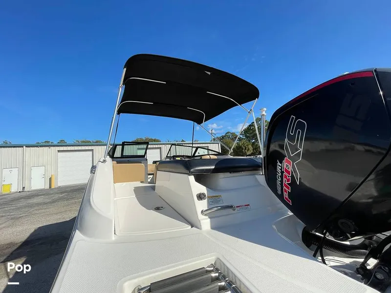 Slide: The Image of Sea Ray SPX 190 2022 - 16192720