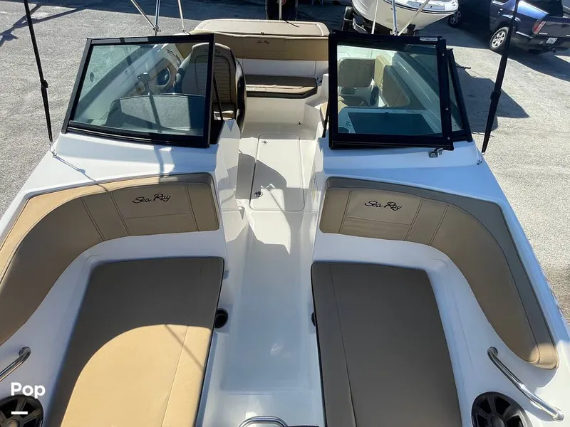 Slide: The Image of Sea Ray SPX 190 2022 - 16192760