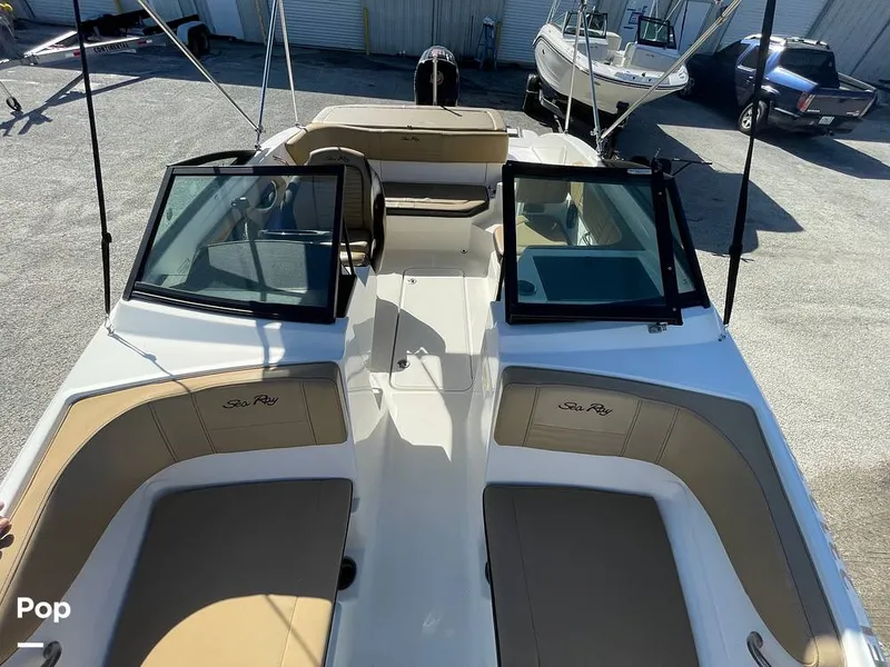 Slide: The Image of Sea Ray SPX 190 2022 - 16192758