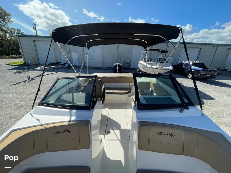 Slide: The Image of Sea Ray SPX 190 2022 - 16192759