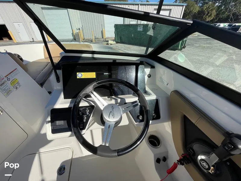 Slide: The Image of Sea Ray SPX 190 2022 - 16192742