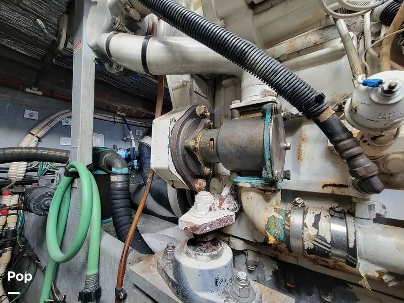 Slide: The Image of Sea Ray 400 Sundancer 1997 - 16188190