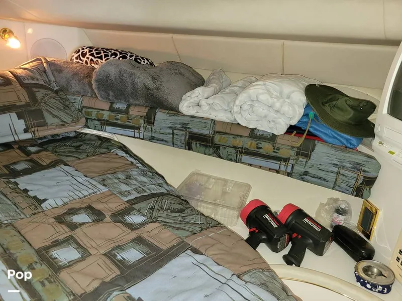 Slide: The Image of Sea Ray 400 Sundancer 1997 - 16187960