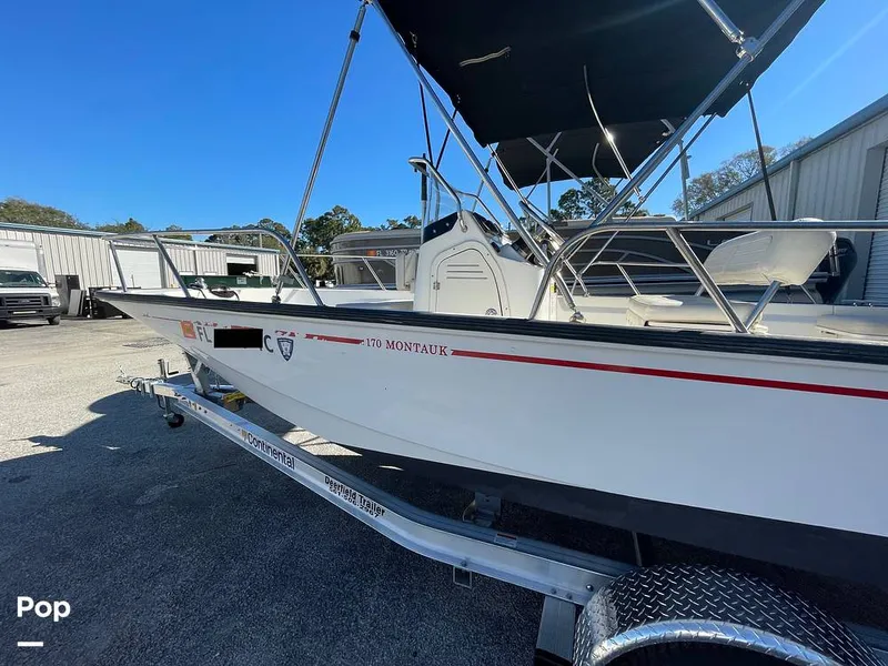 Slide: The Image of Boston Whaler 170 Montauk 2022 - 16207132