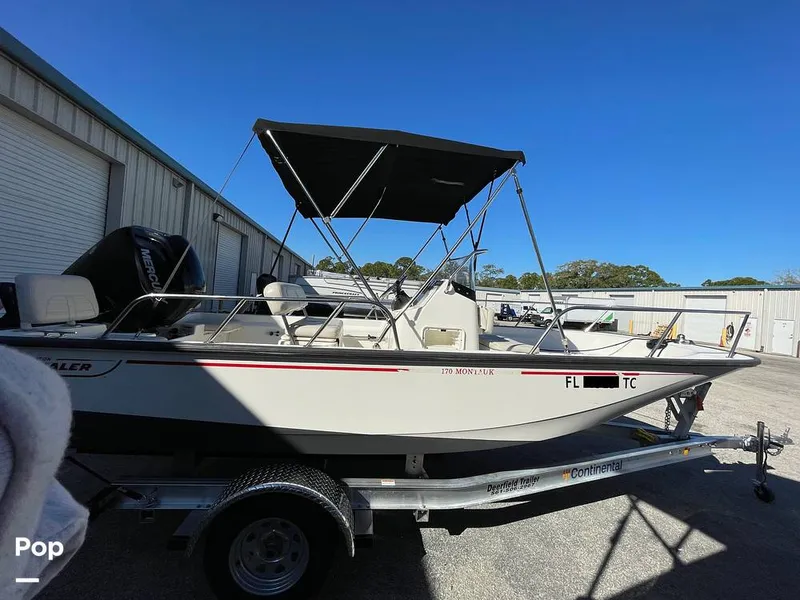 Slide: The Image of Boston Whaler 170 Montauk 2022 - 16207140