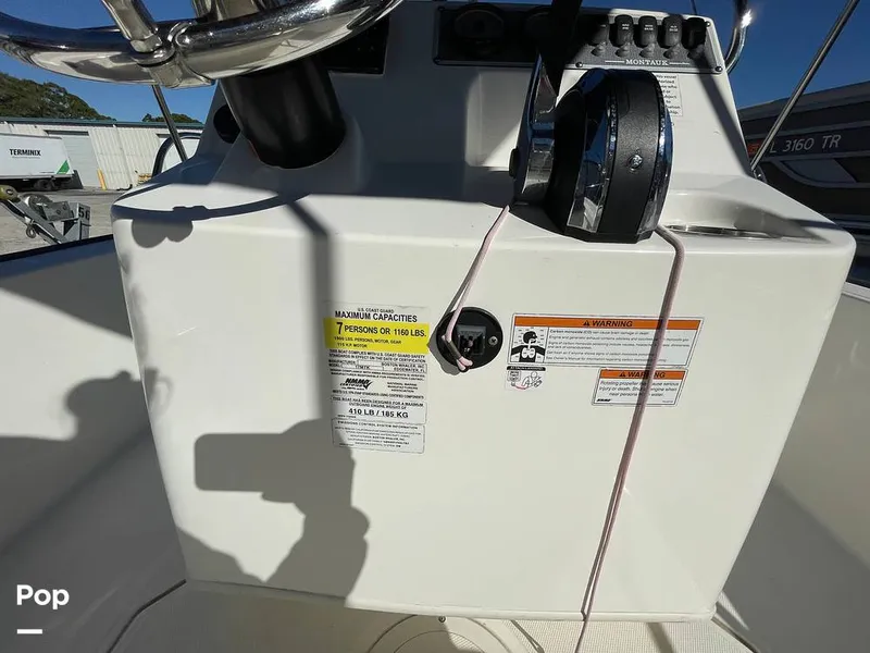 Slide: The Image of Boston Whaler 170 Montauk 2022 - 16207157