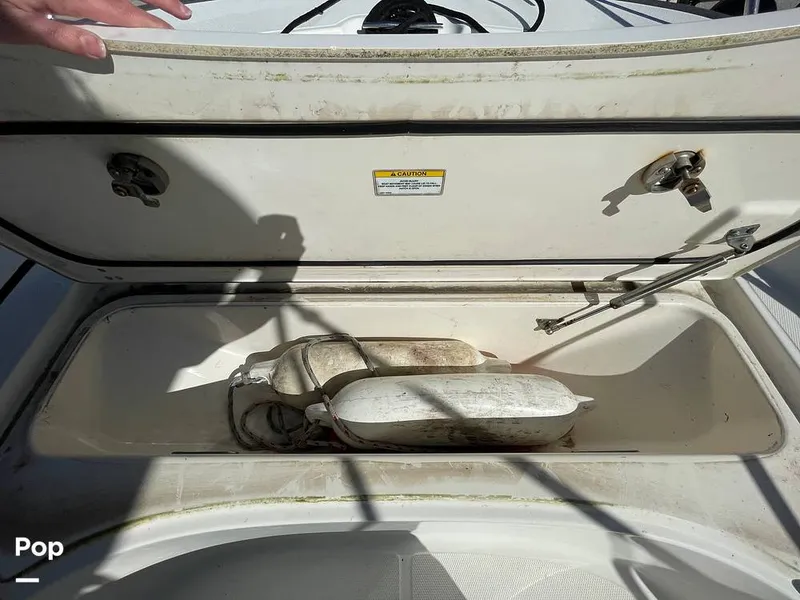 Slide: The Image of Boston Whaler 170 Montauk 2022 - 16207168