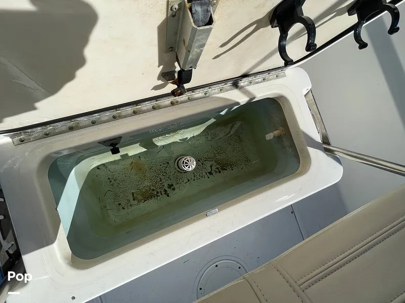 Slide: The Image of Boston Whaler 170 Montauk 2022 - 16207160