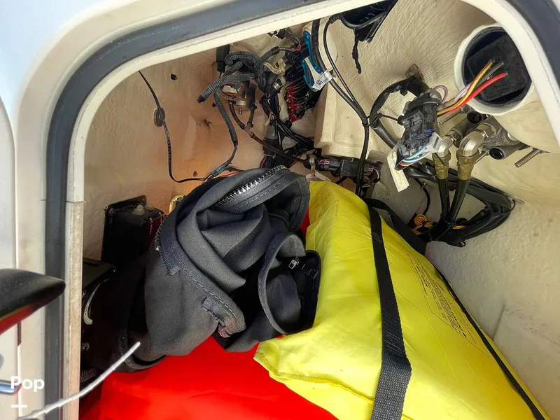 Slide: The Image of Boston Whaler 170 Montauk 2022 - 16207164