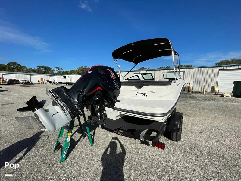 Slide: The Image of Sea Ray SPX 190 2022 - 16192620