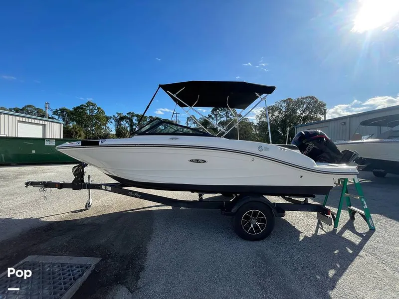 Slide: The Image of Sea Ray SPX 190 2022 - 16192623