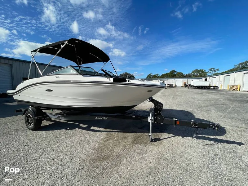 Slide: The Image of Sea Ray SPX 190 2022 - 16192631