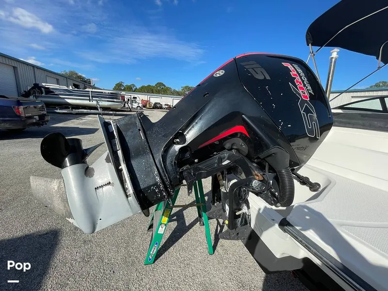 Slide: The Image of Sea Ray SPX 190 2022 - 16192638