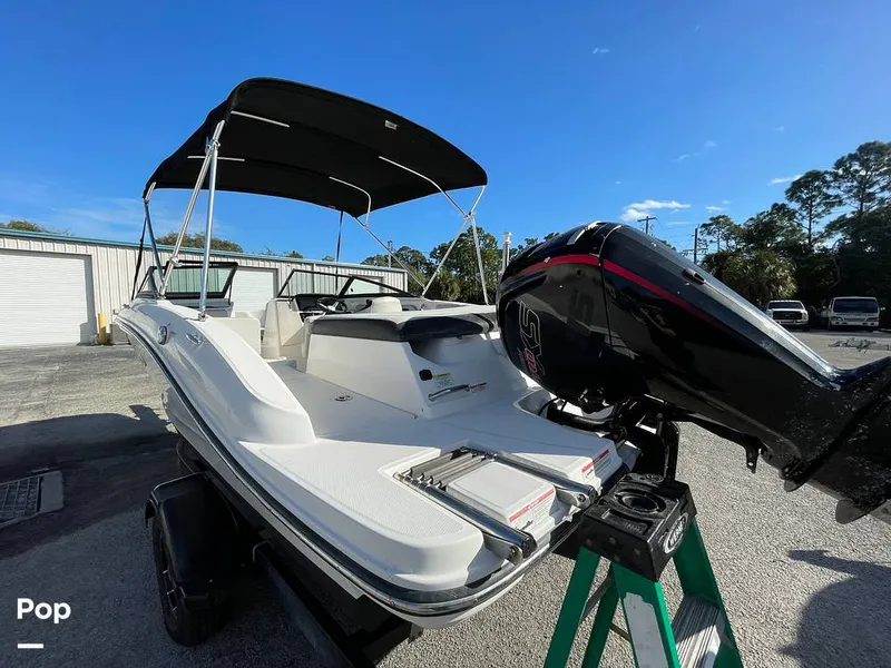 Slide: The Image of Sea Ray SPX 190 2022 - 16192641